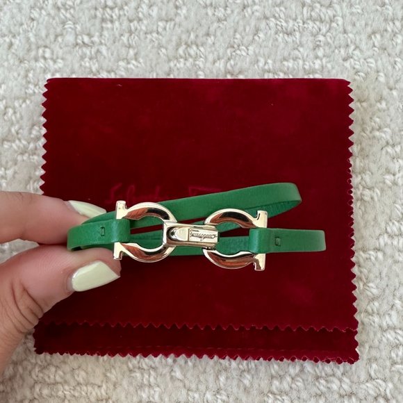 Ferragamo Green Gancini - Wraparound Bracelet - Picture 6 of 7